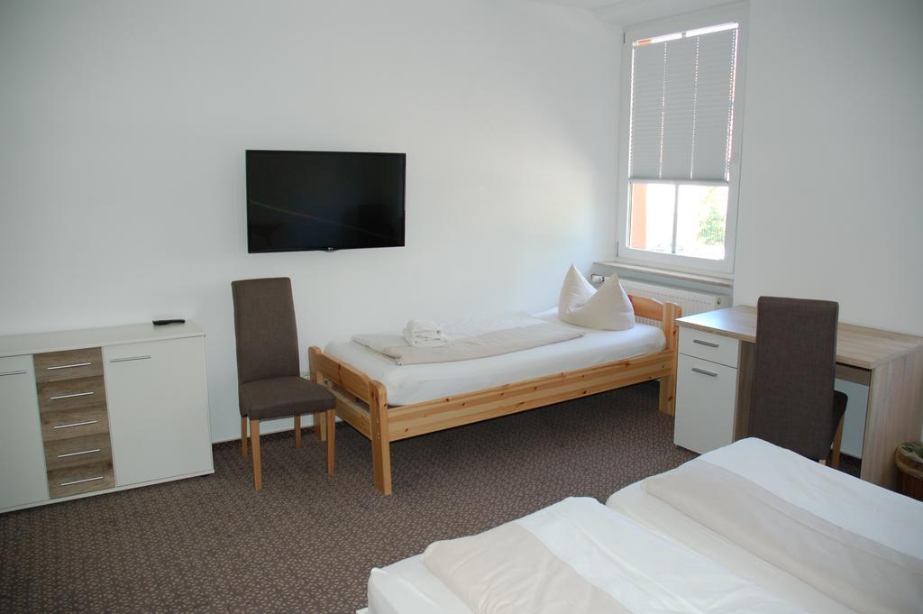 Kurfuerst Garni Hotel
