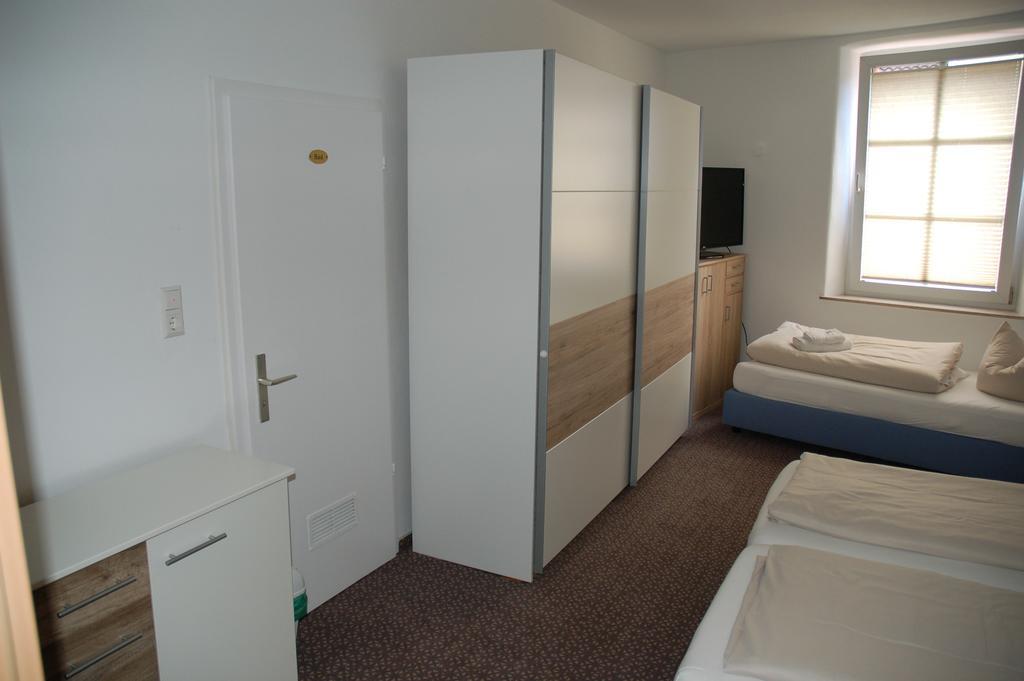 Kurfuerst Garni Hotel