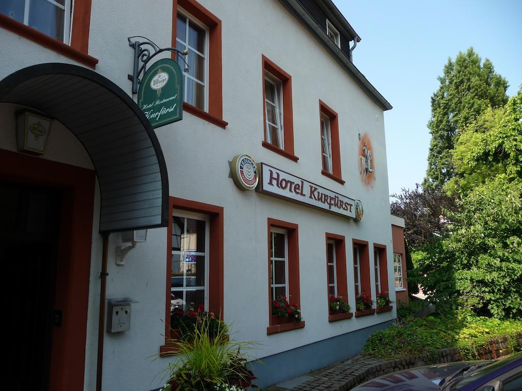 Kurfuerst Garni Hotel